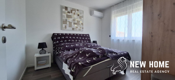 Primošten apartman s pogledom na more!!