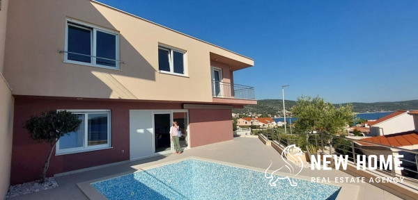 Sevid-Villa 50 m from the sea!!